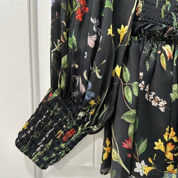 Alexis Elsa Off-the-shoulder Long Sleeve Floral Top - Picture 3 of 12